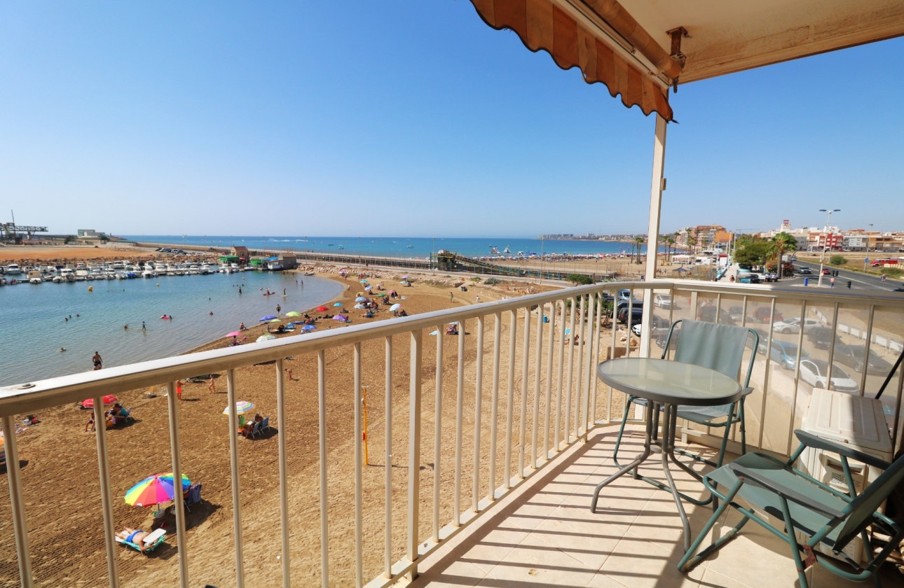 Resale - Apartment / flat - Torrevieja - Playa del Acequión