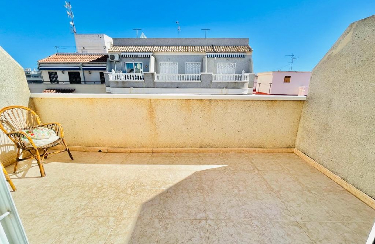 Resale - Apartment / flat - Torrevieja - Playa del Cura