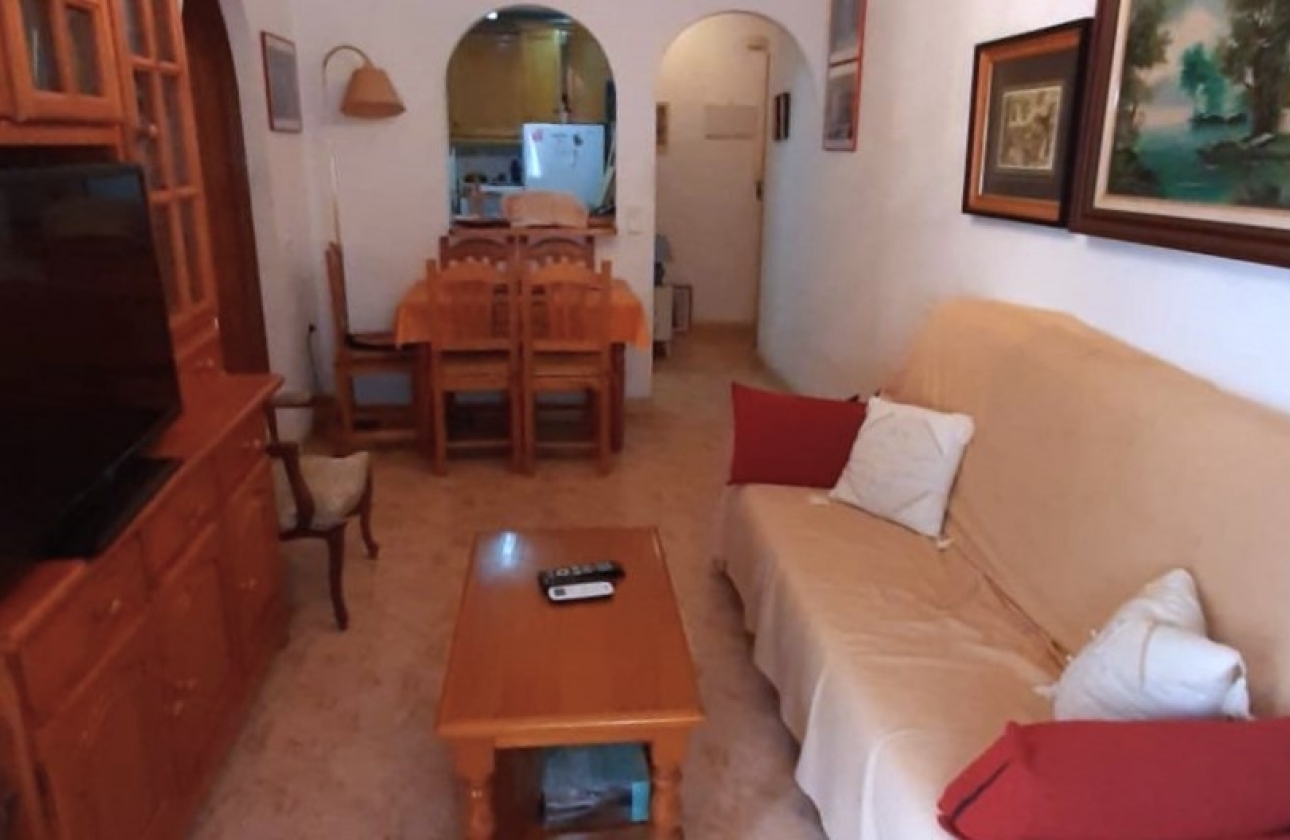 Resale - Apartment / flat - Torrevieja - Playa del Cura