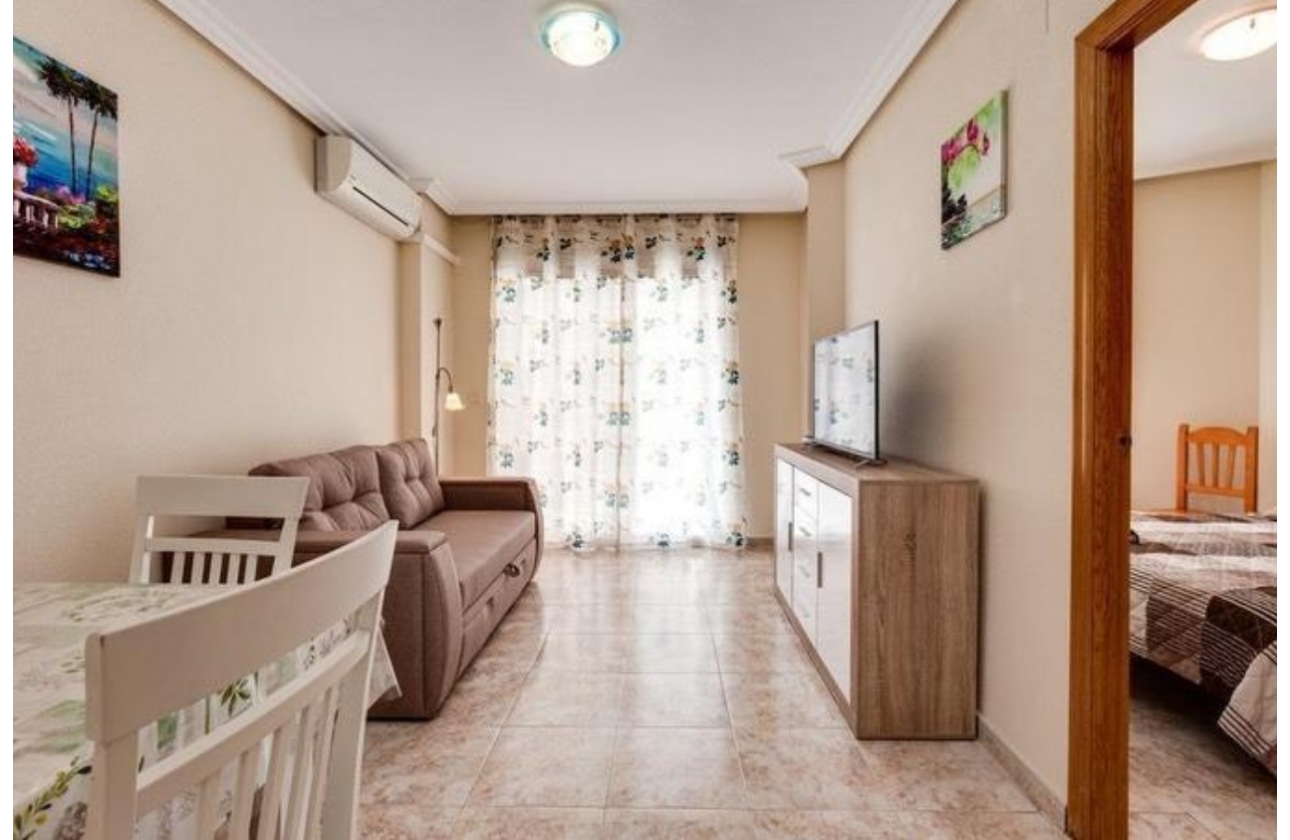 Resale - Apartment / flat - Torrevieja - Playa del Cura