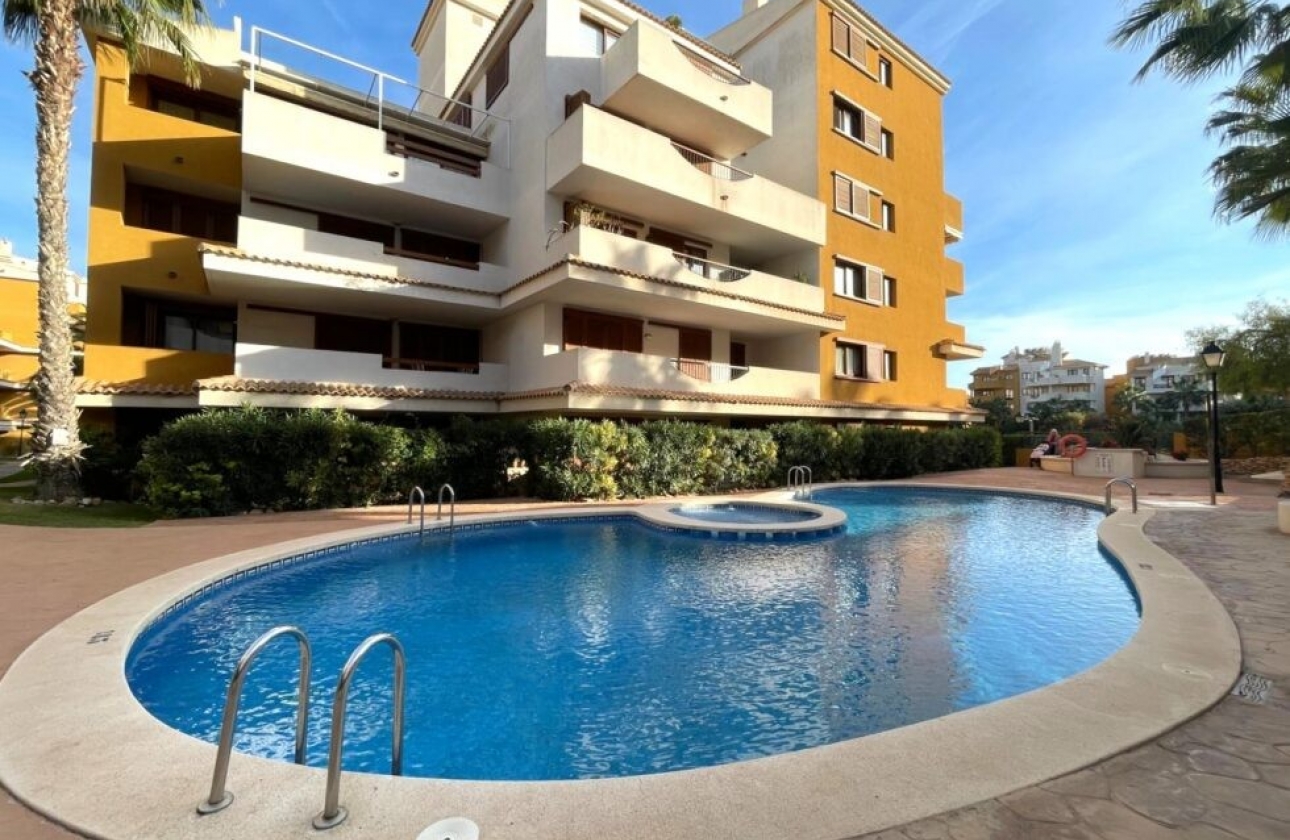 Resale - Apartment / flat - Torrevieja - Punta prima