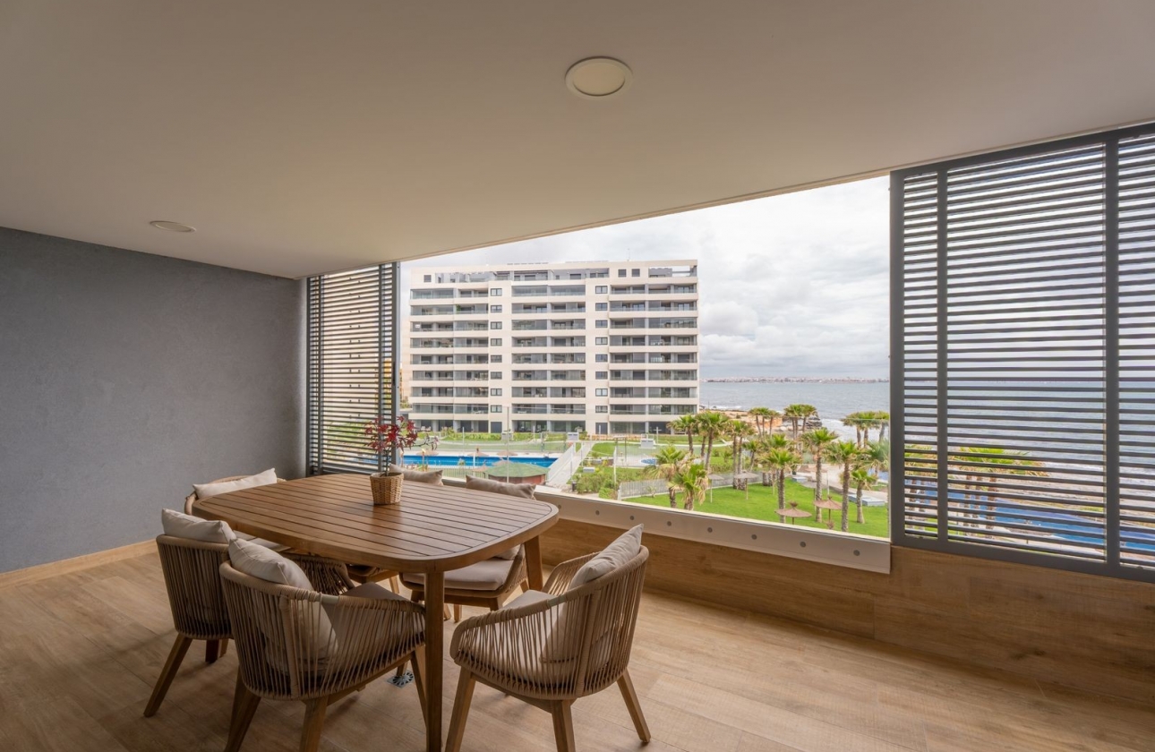Resale - Apartment / flat - Torrevieja - Punta prima