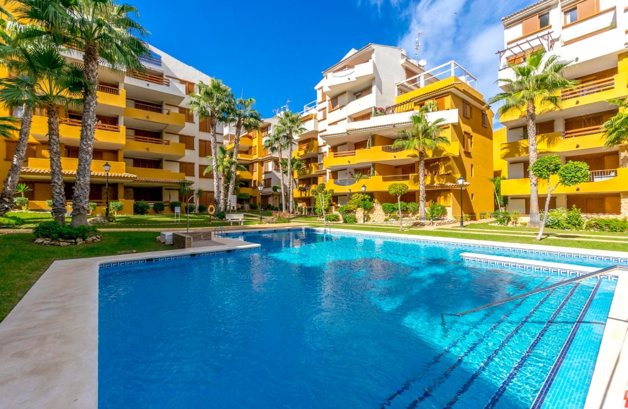 Resale - Apartment / flat - Torrevieja - Punta prima