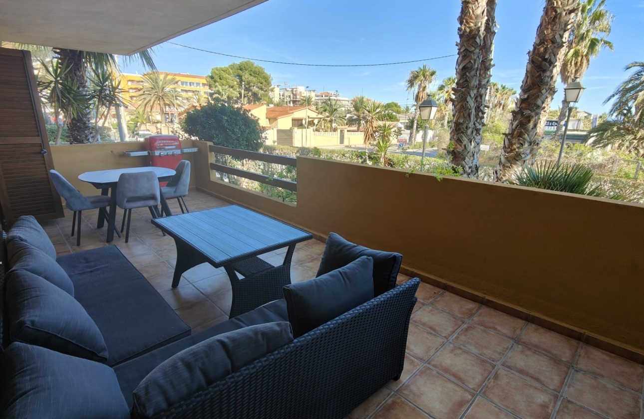 Resale - Apartment / flat - Torrevieja - Punta prima