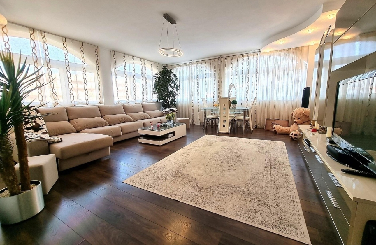 Resale - Apartment / flat - Torrevieja - Torreblanca