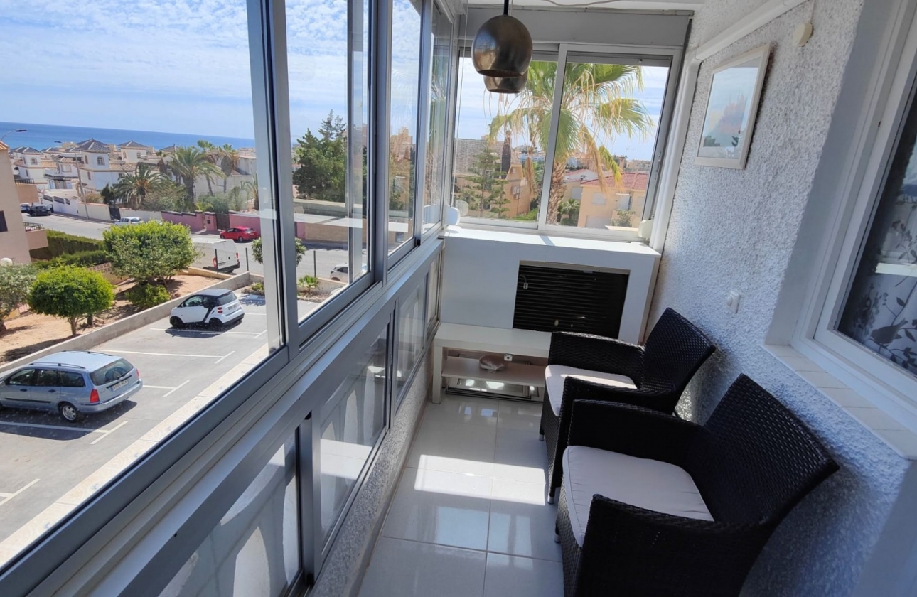 Resale - Apartment / flat - Torrevieja - Torrelamata - La Mata