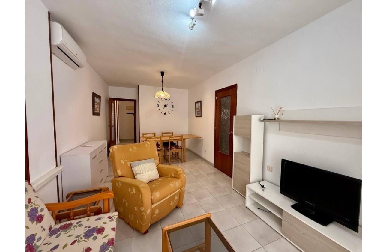 Resale - Apartment / flat - Torrevieja - Torrevieja - Playa de los Locos