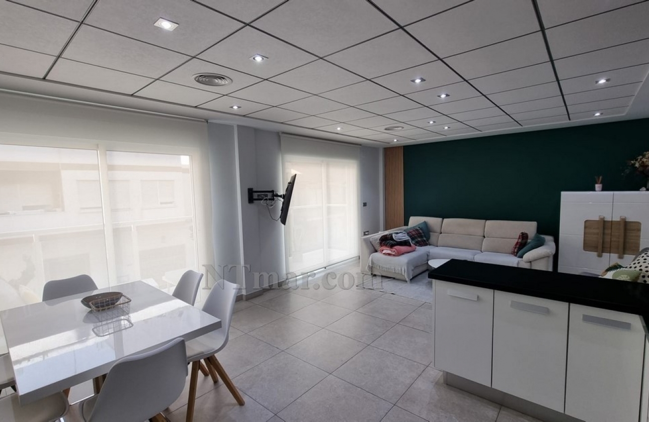 Resale - Apartment / flat - Torrevieja - Torrevieja - Playa del Cura