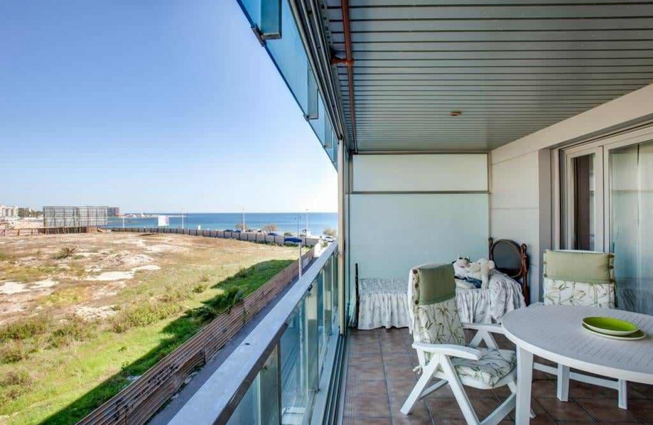 Resale - Apartment / flat - Torrevieja - Torrevieja - Playa del Cura
