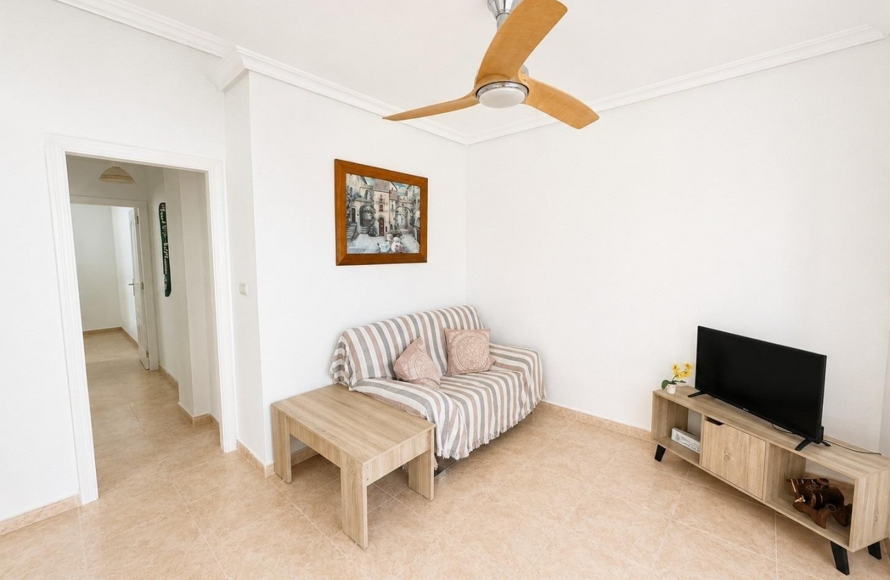 Resale - Apartment / flat - Torrevieja - Torrevieja - Playa del Cura