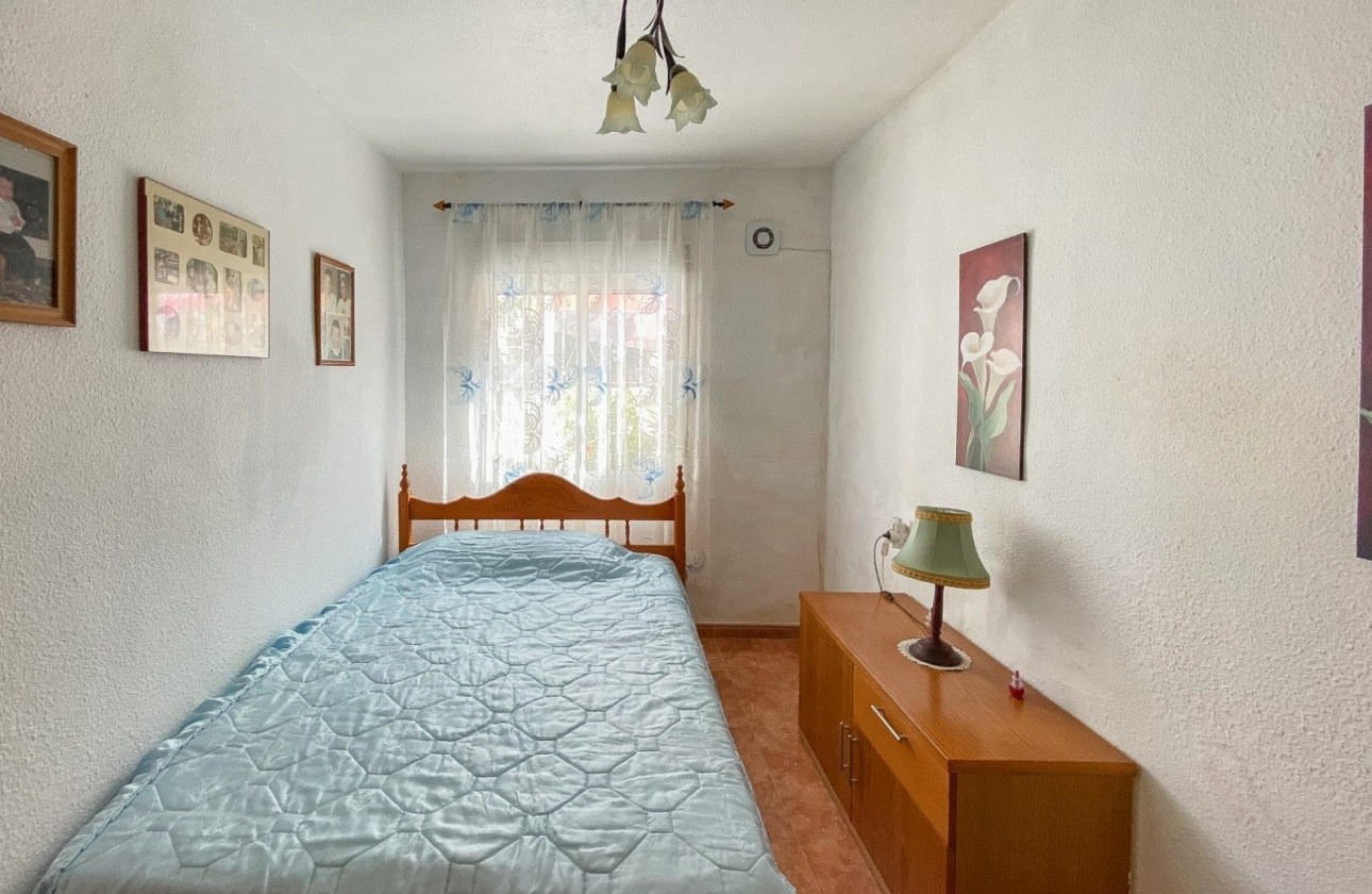 Resale - Bungalow - La Mata