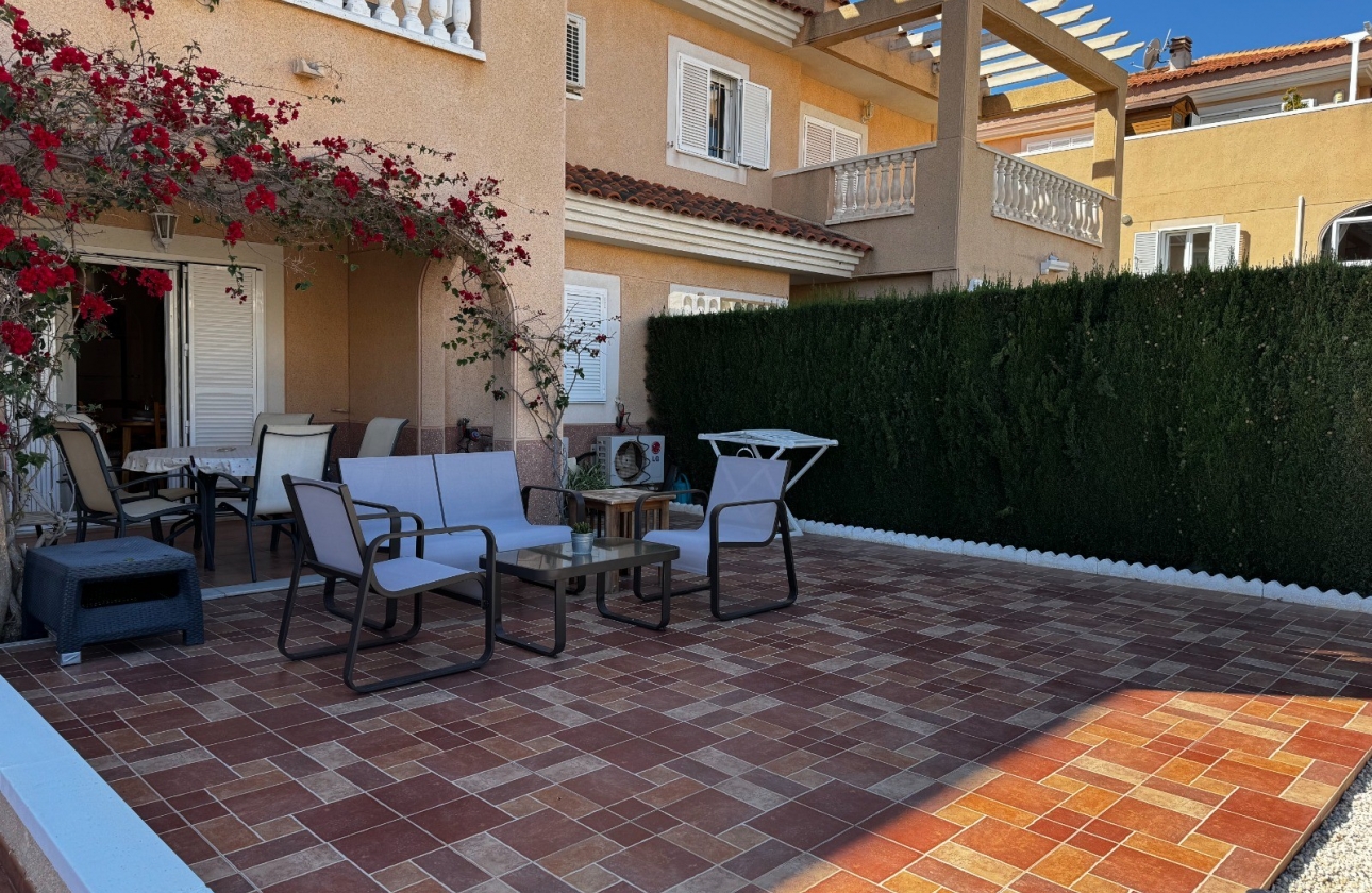 Resale - Bungalow - Orihuela Costa - Playa Flamenca