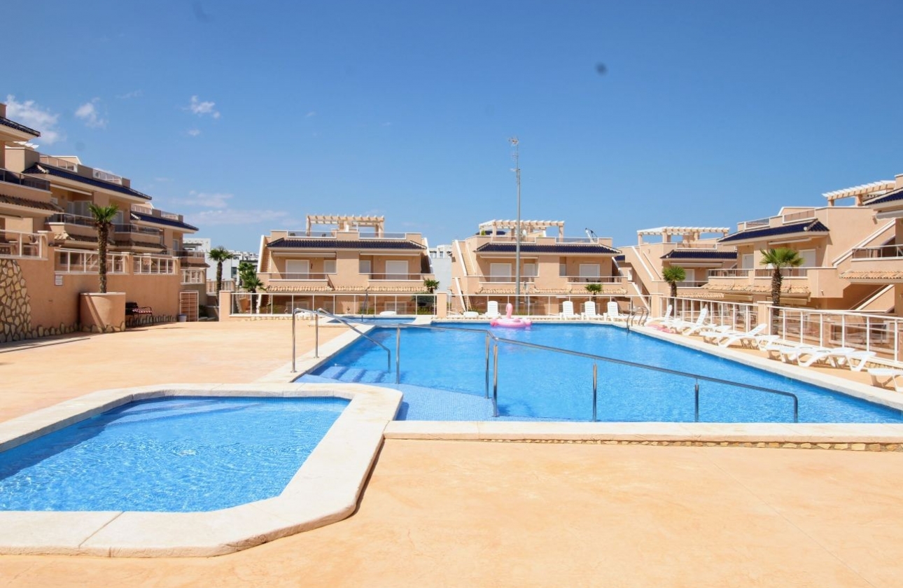 Resale - Bungalow - Orihuela Costa - Punta Prima