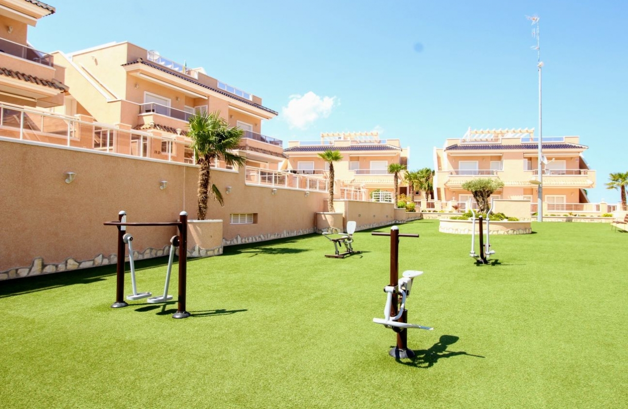 Resale - Bungalow - Orihuela Costa - Punta Prima