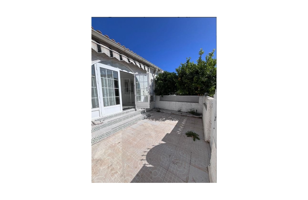 Resale - Bungalow - Torrevieja - El Chaparral