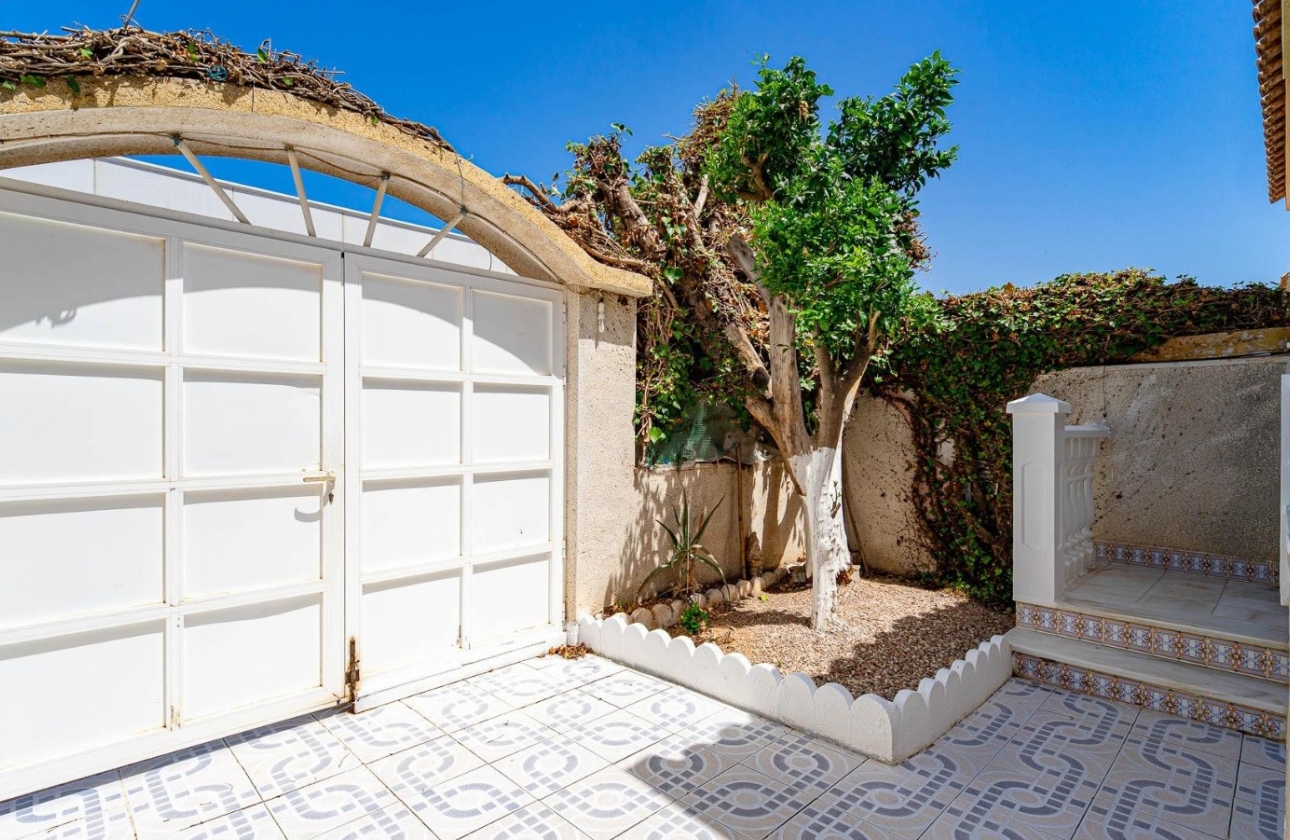 Resale - Bungalow - Torrevieja - El Chaparral