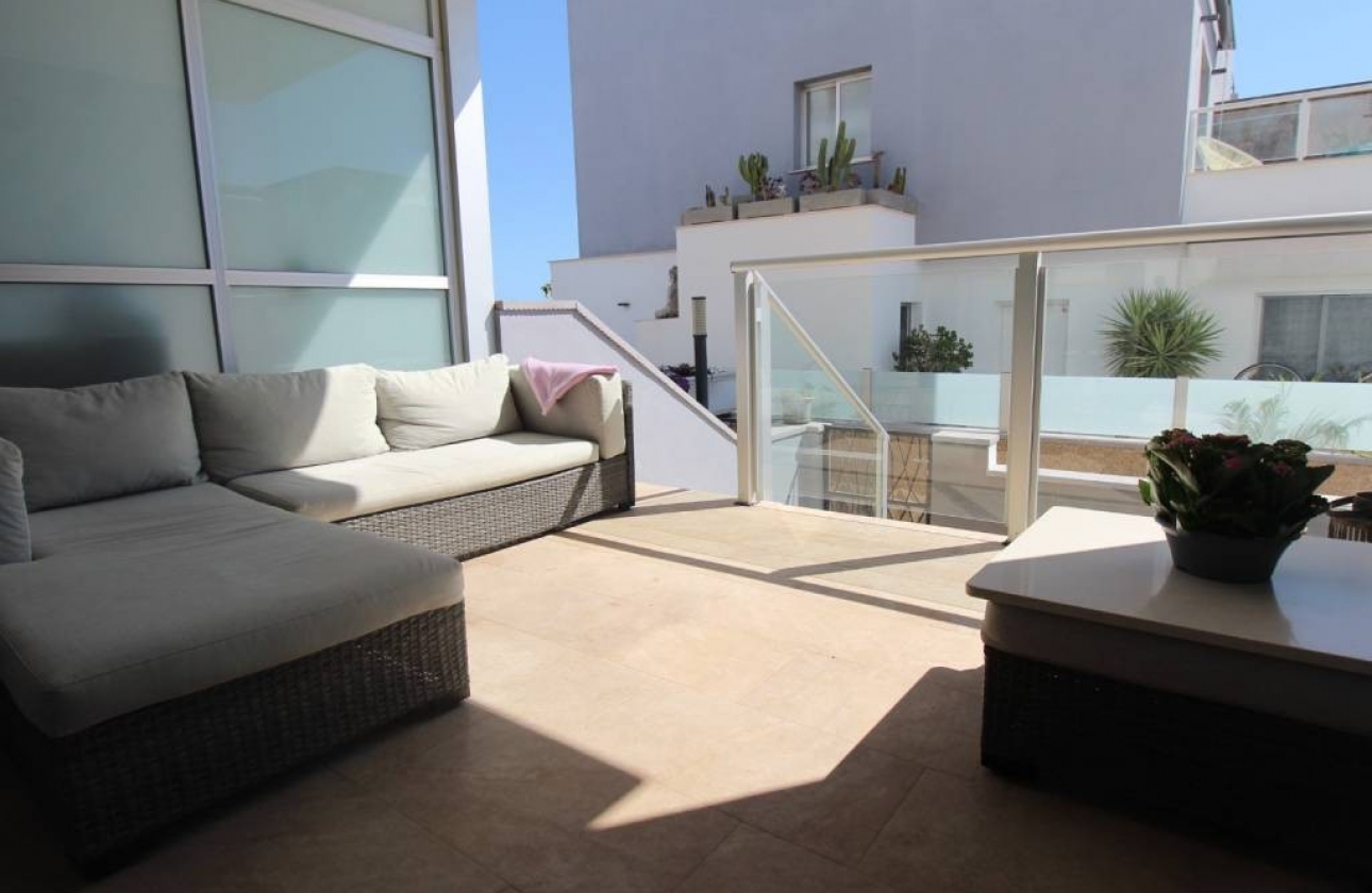 Resale - Bungalow - Torrevieja - Playa de los Locos