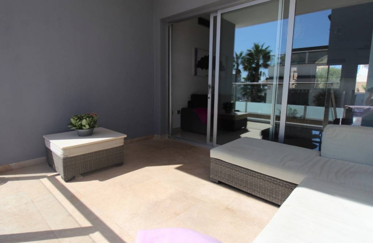 Resale - Bungalow - Torrevieja - Playa de los Locos