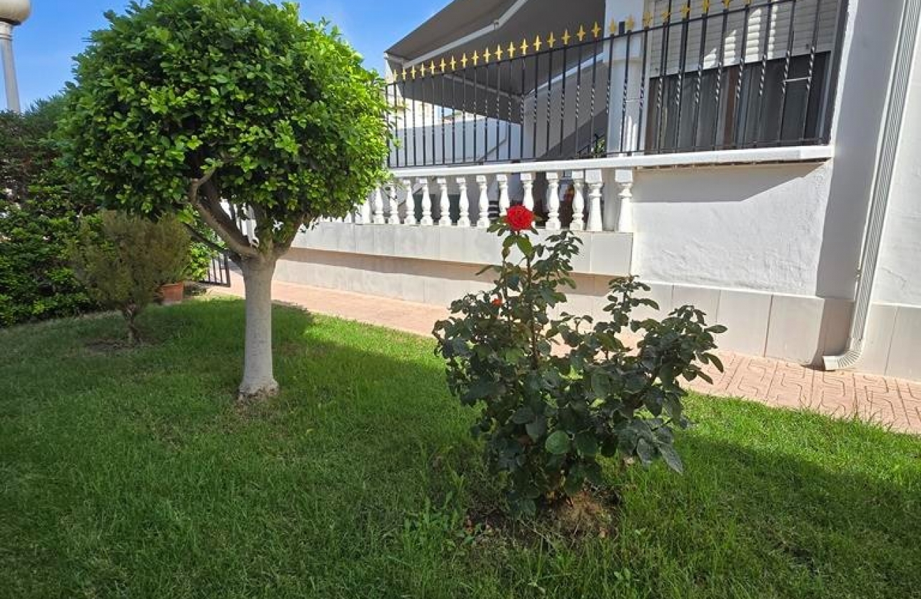 Resale - Bungalow - Torrevieja - Torreblanca