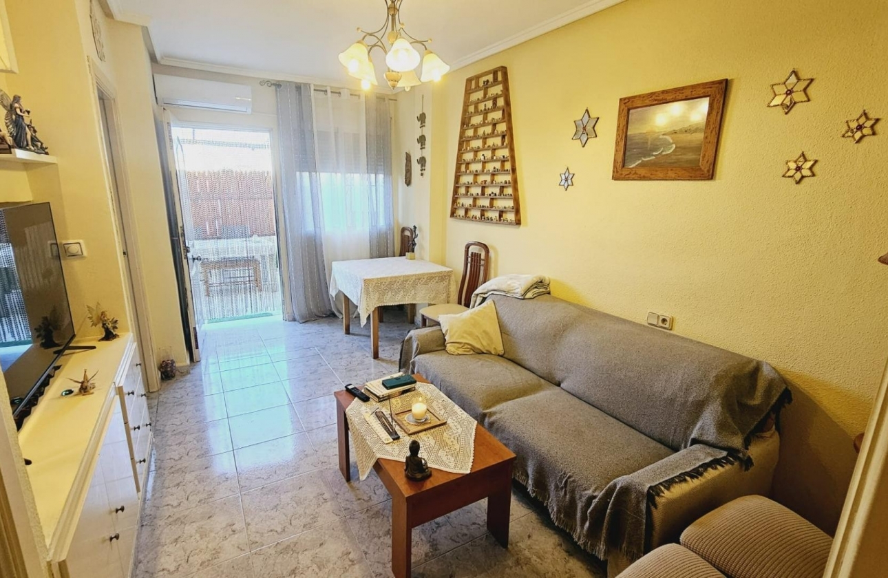 Resale - Bungalow - Torrevieja - Torrelamata - La Mata