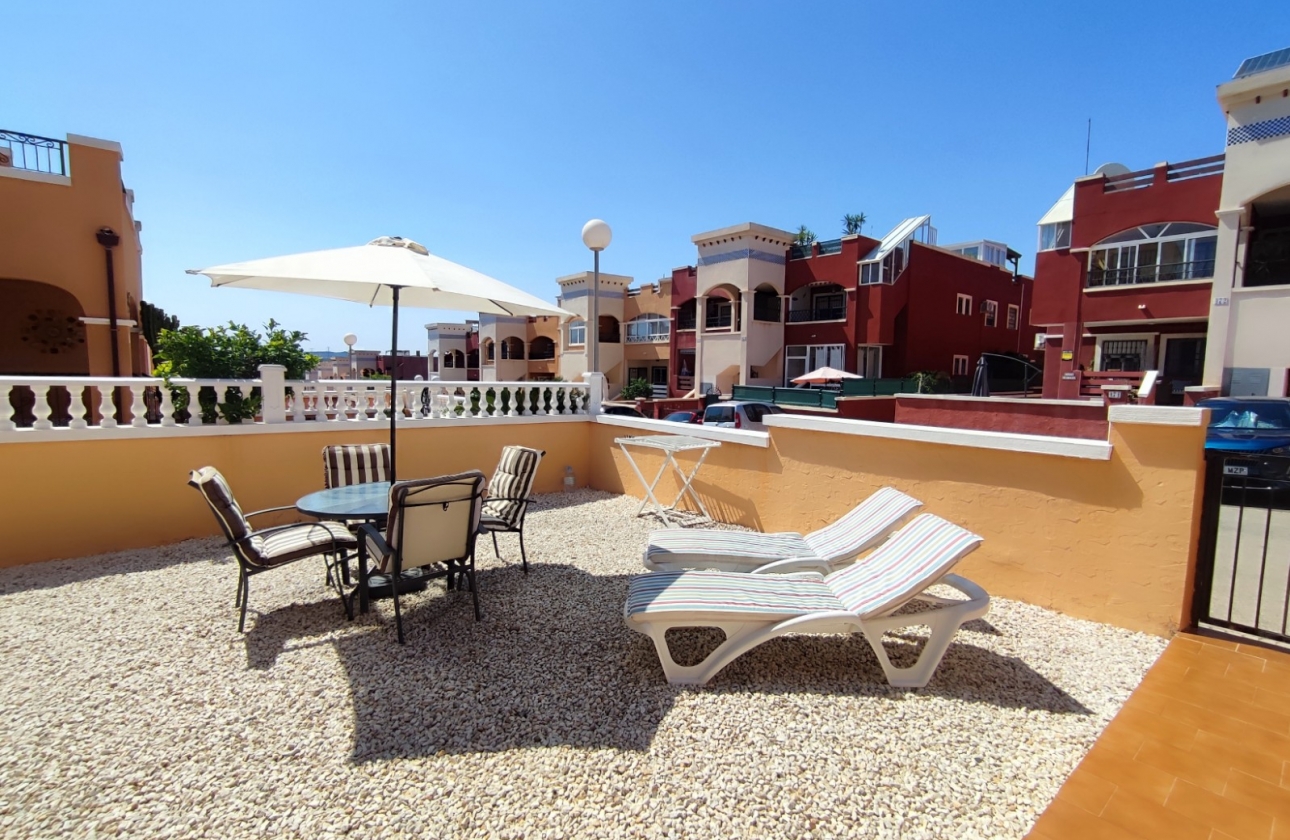 Resale - Detached villa - Orihuela Costa - Los Altos