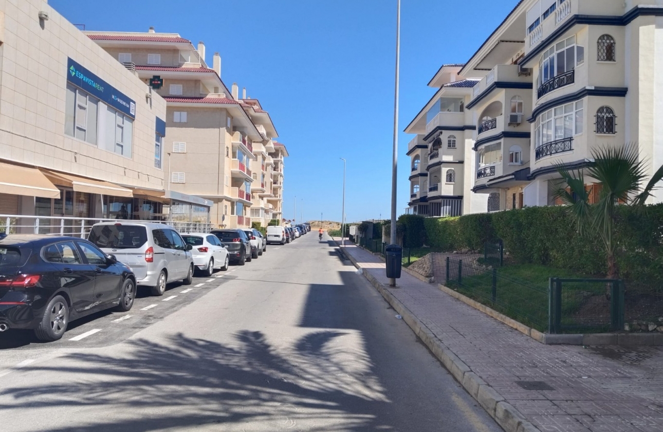 Resale - Garage - Torrevieja - LA MATA