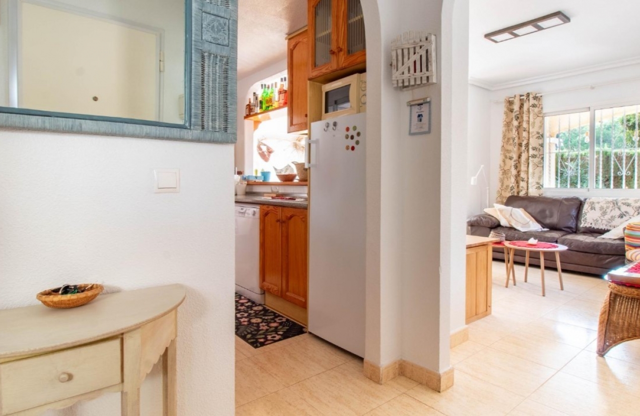 Resale - House - Pilar de la Horadada