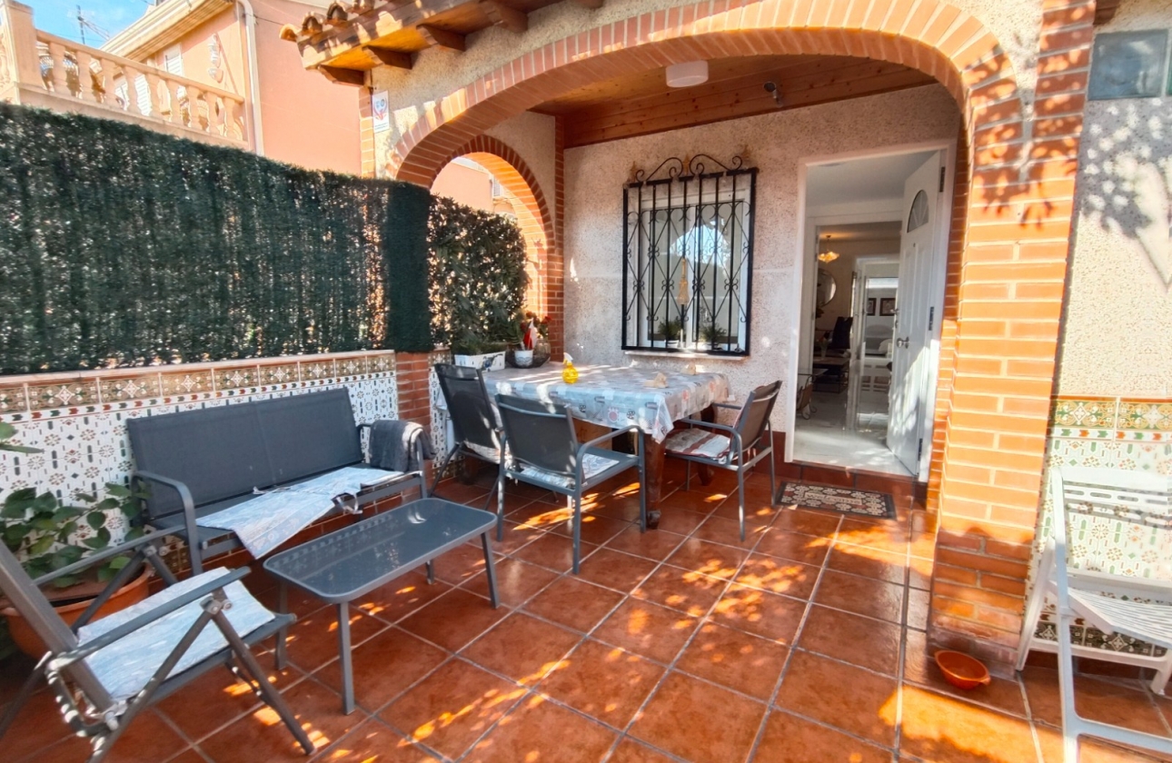 Resale - House - Torrevieja - El Acequión