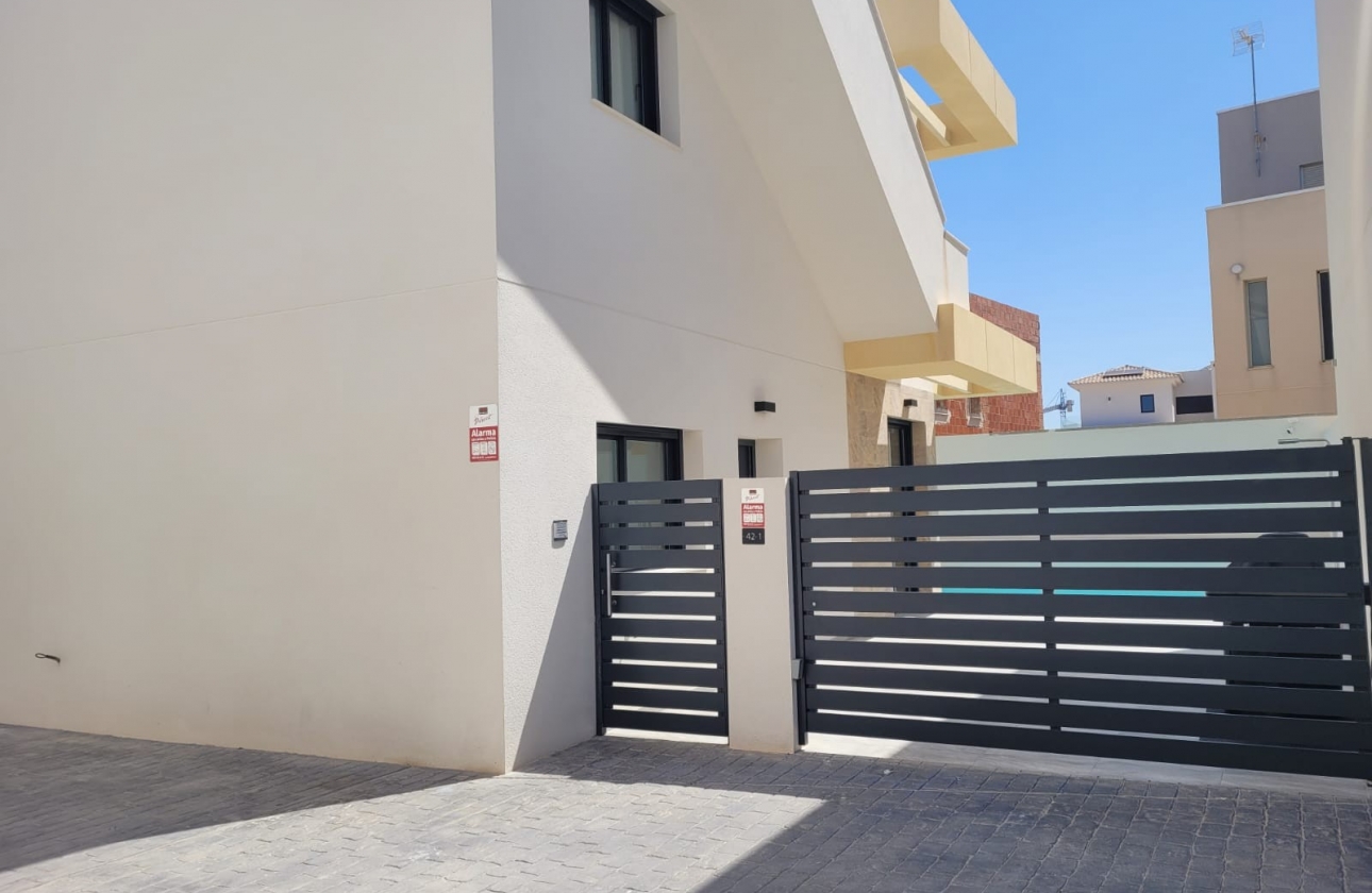 Resale - town house - Los Montesinos - La Herrada