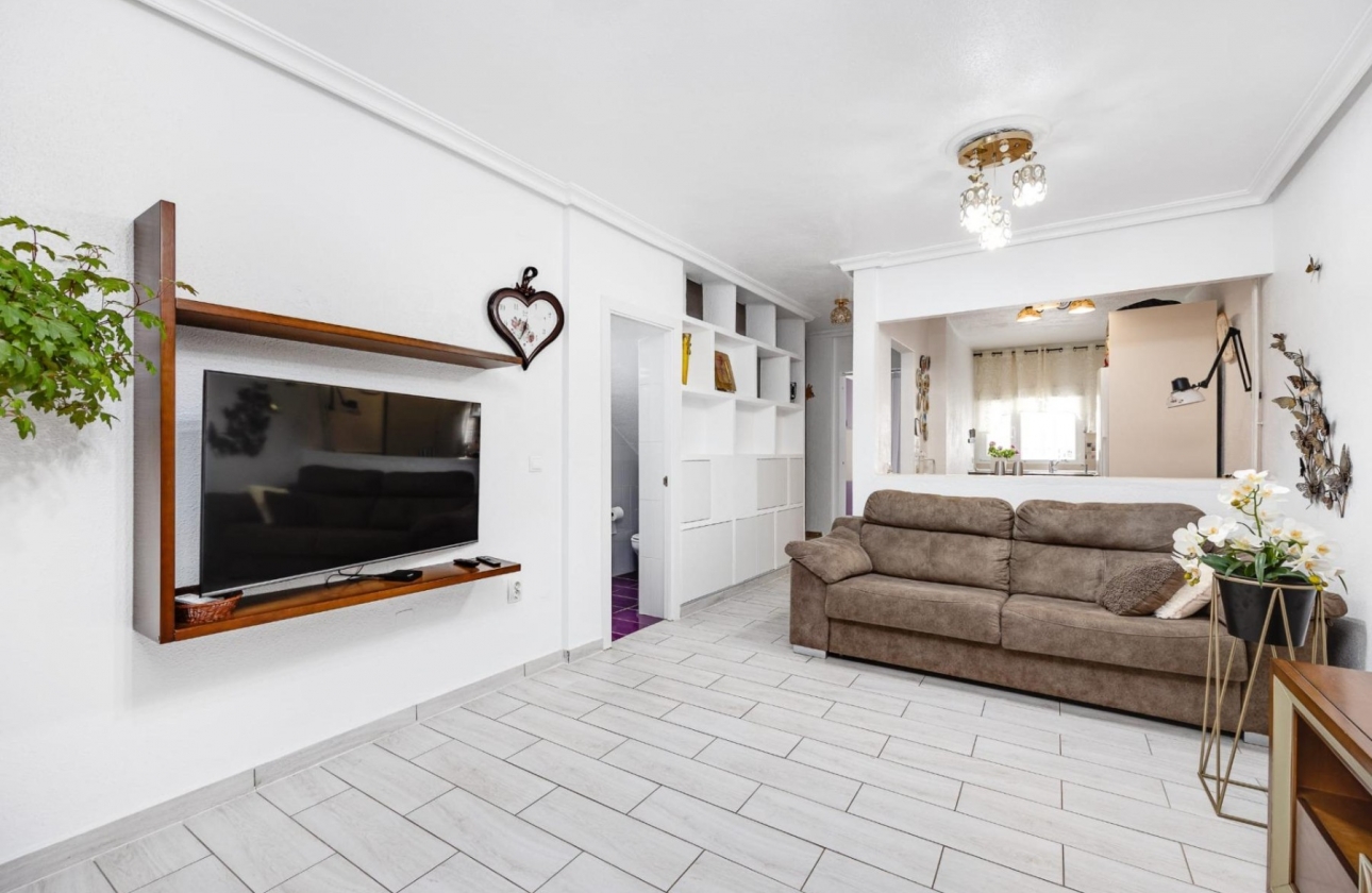 Resale - town house - Torrevieja - Torrevieja - Playa de los Locos