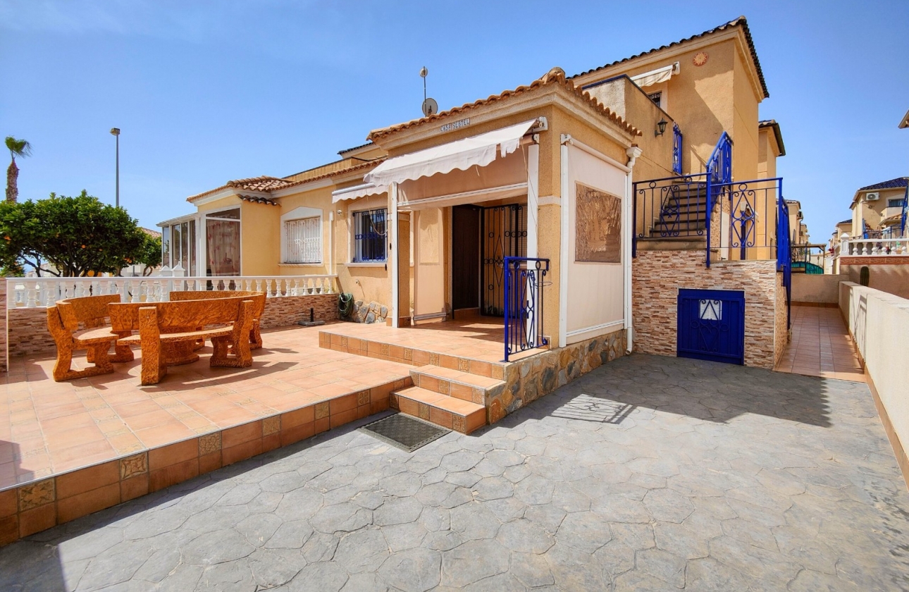 Resale - Townhouse - Orihuela Costa - Punta Prima