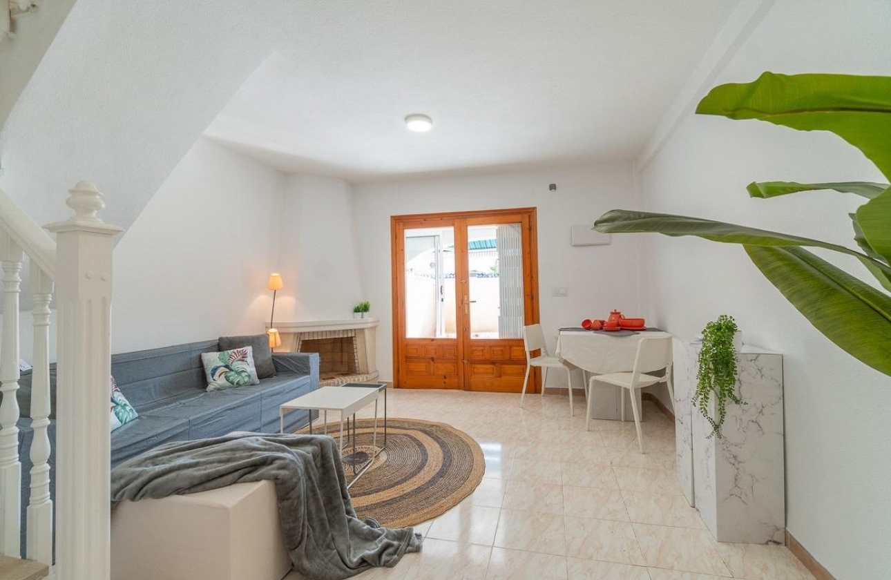 Resale - Townhouse - Torrevieja - El Chaparral