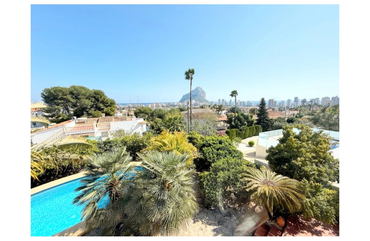 Resale - Villa - Calpe - Zona Puerto Blanco - Maryvilla