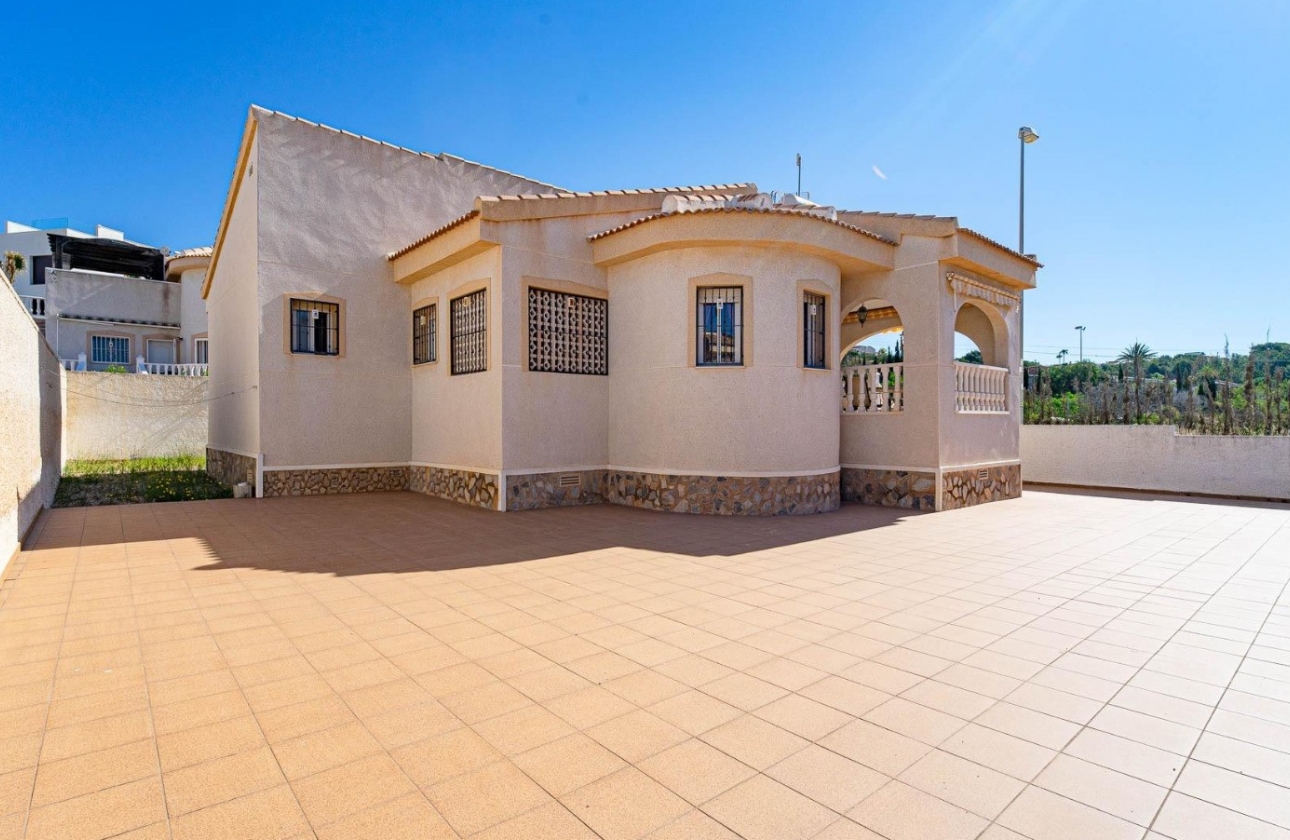 Resale - Villa - Ciudad Quesada