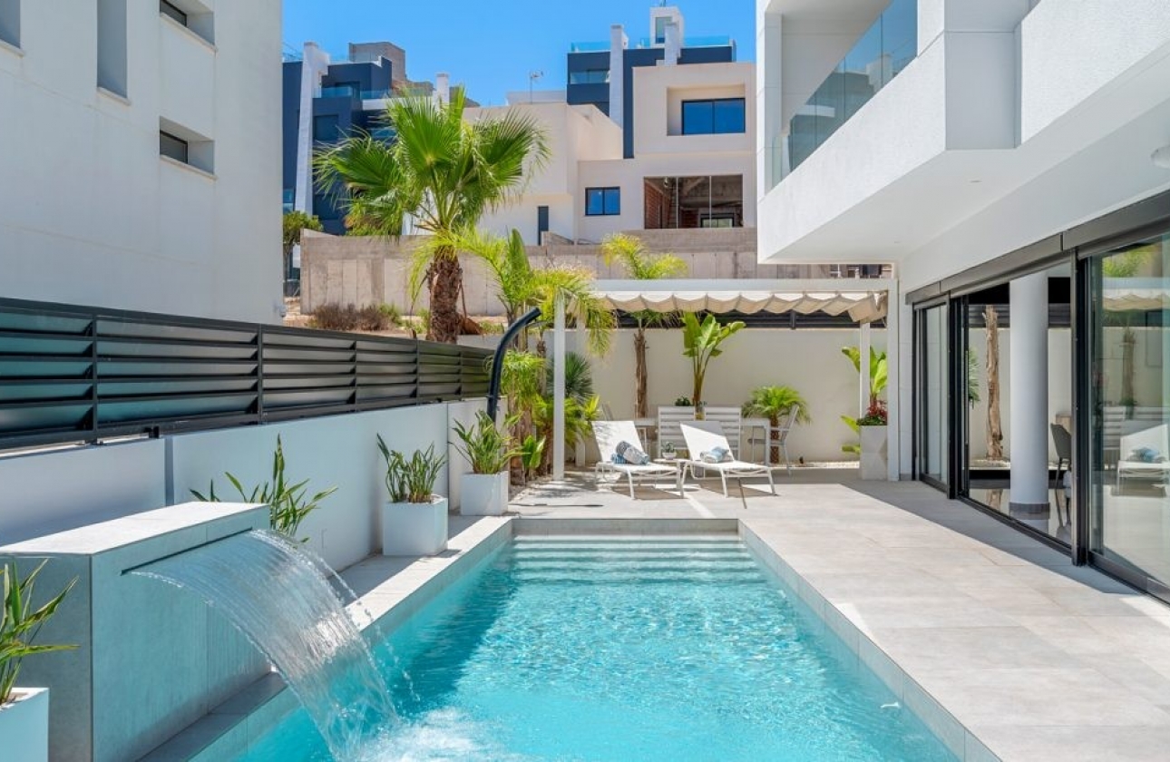 Resale - Villa - Guardamar del Segura - Urbanizaciones
