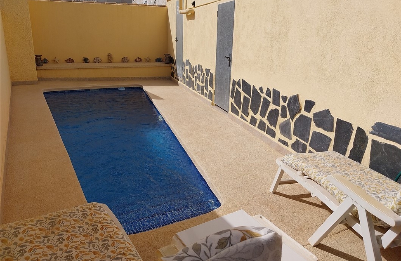 Resale - Villa - Lorca