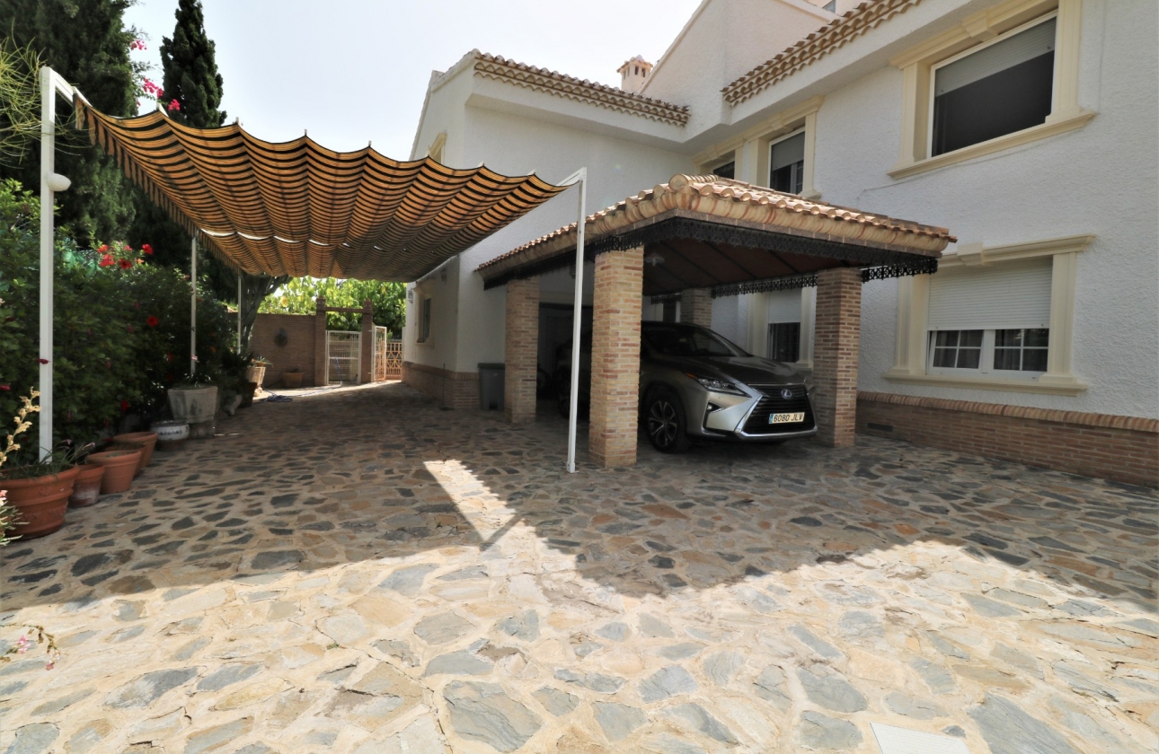 Resale - Villa - Orihuela Costa - Cabo Roig