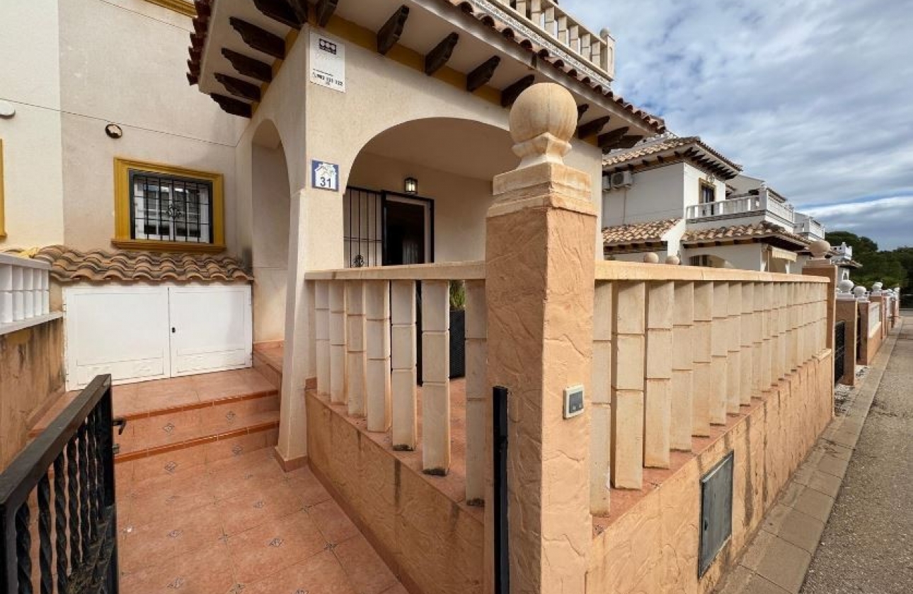 Resale - Villa - Orihuela Costa - Lomas de Cabo Roig