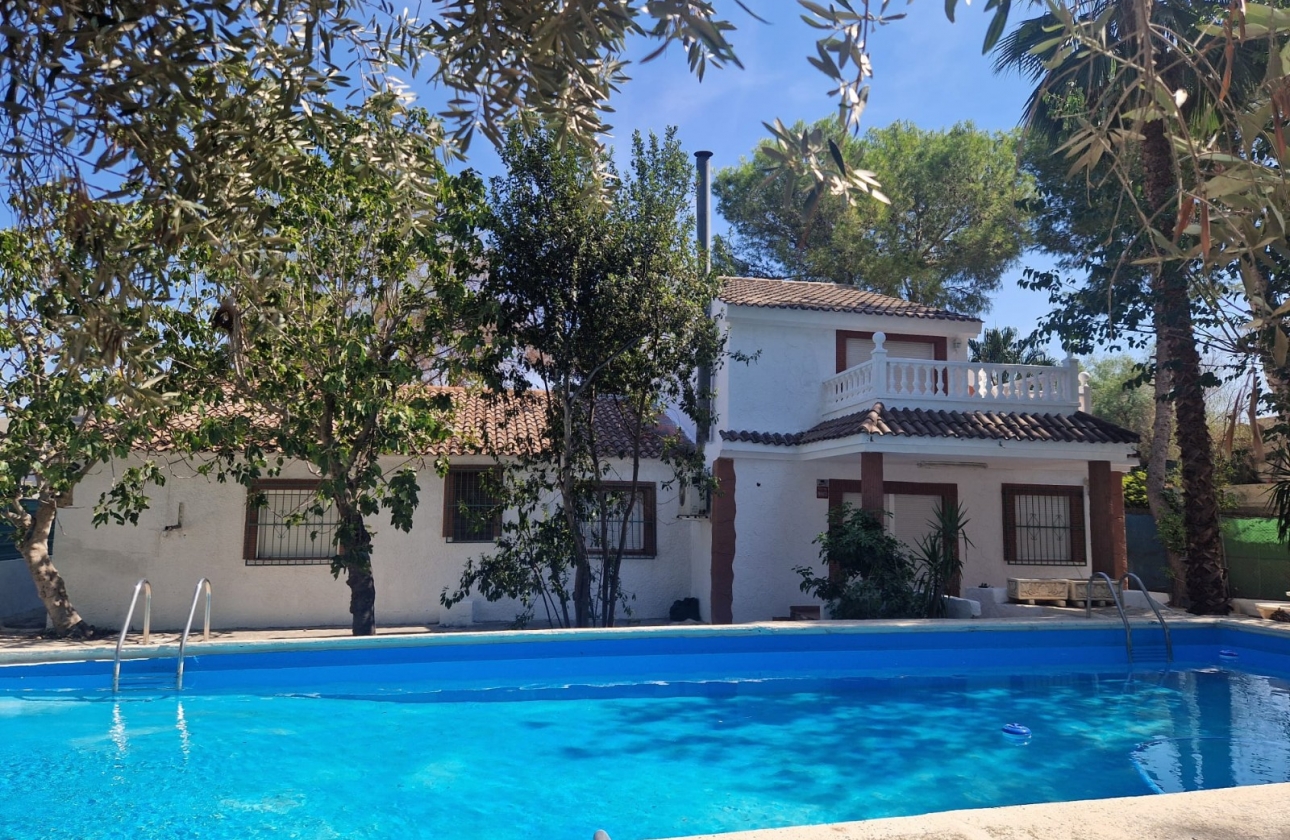 Resale - Villa - Orihuela Costa - Orihuela