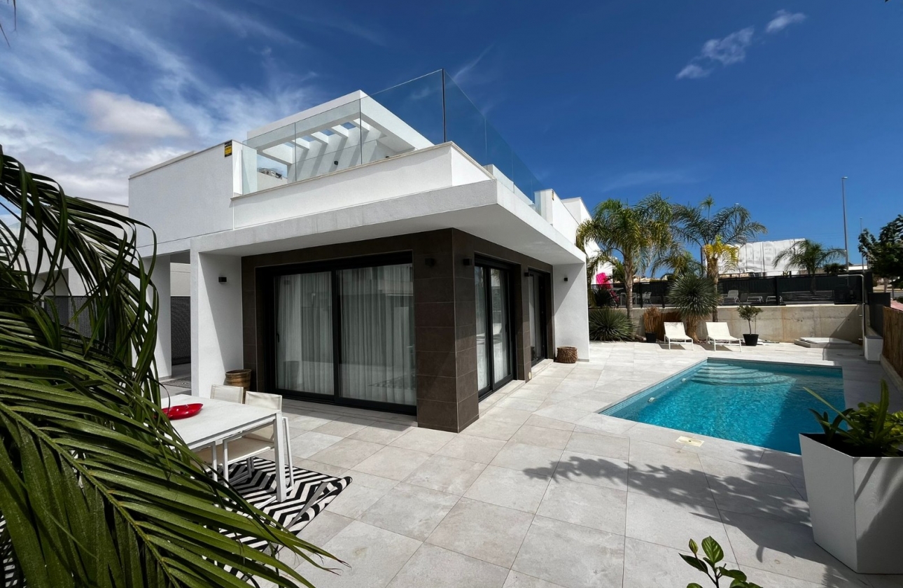 Resale - Villa - San Fulgencio