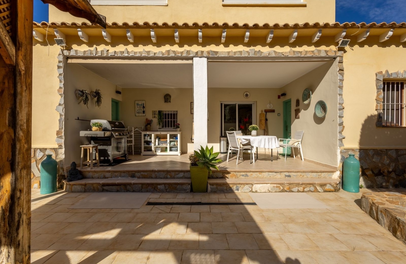 Resale - Villa - Torrevieja - Acequion- Torrevieja - Costa Blanca