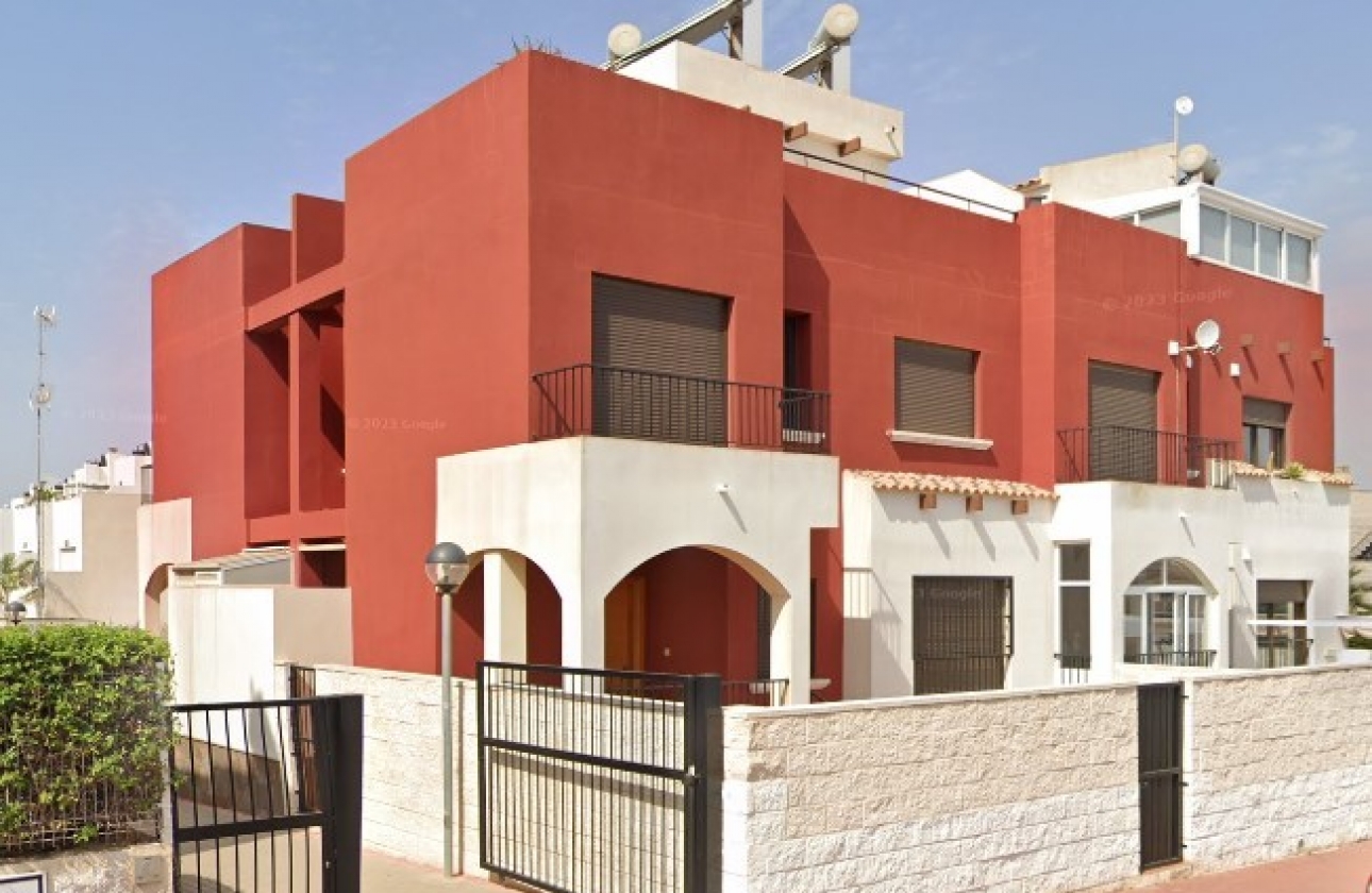 Resale - Villa - Torrevieja - Nueva Torrevieja - Aguas Nuevas