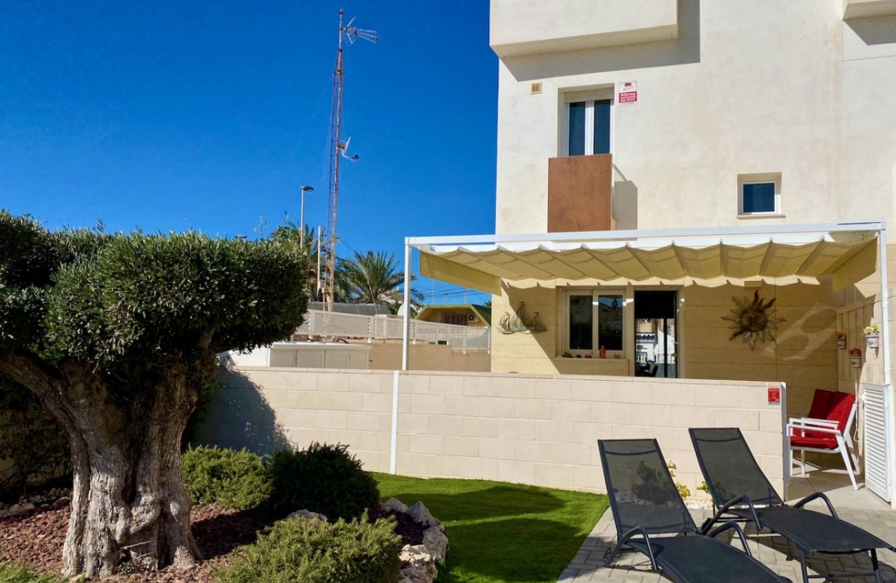 Resale - Villa - Torrevieja - Torreblanca