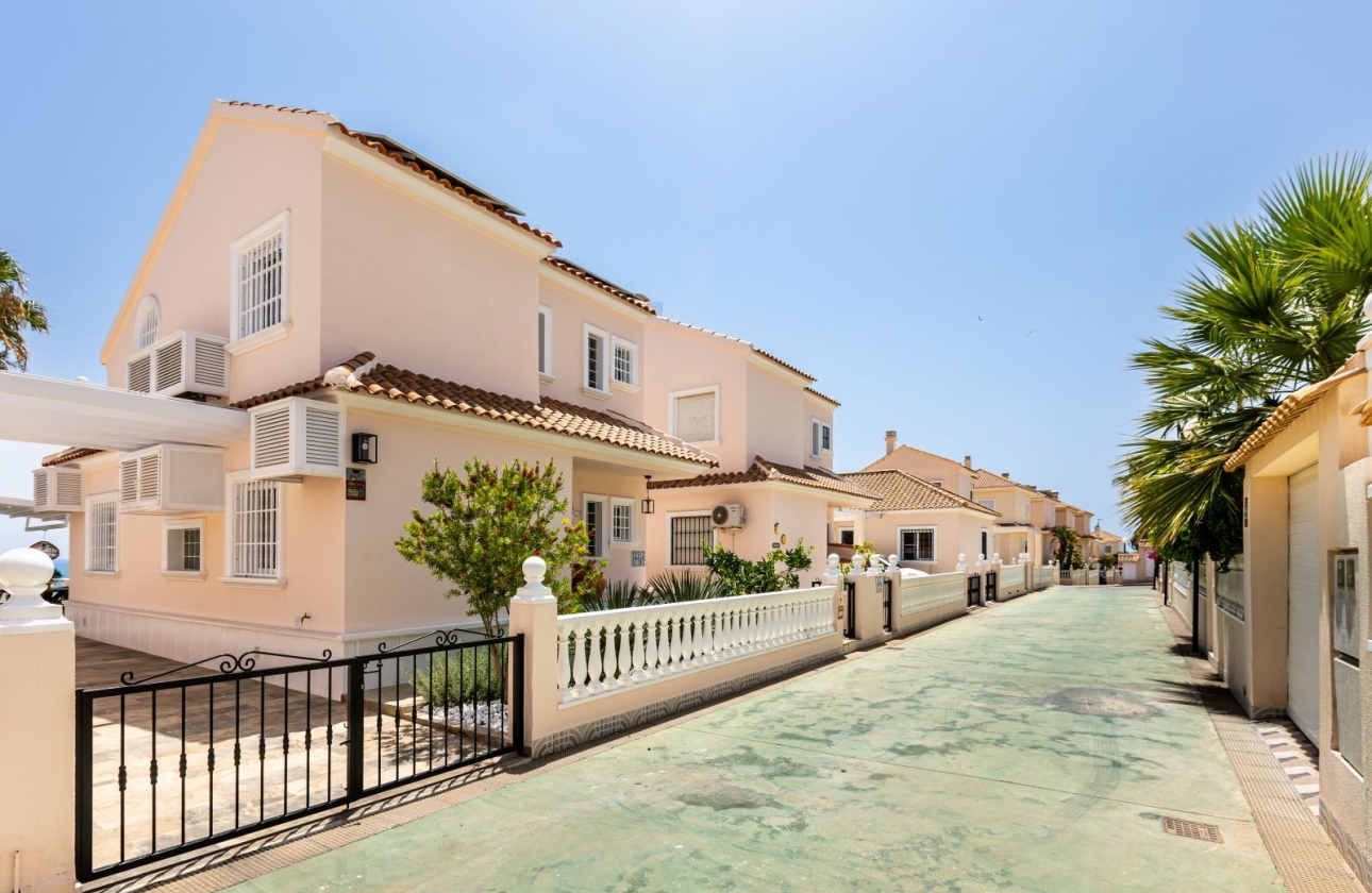 Resale - Villa - Torrevieja - Torreblanca