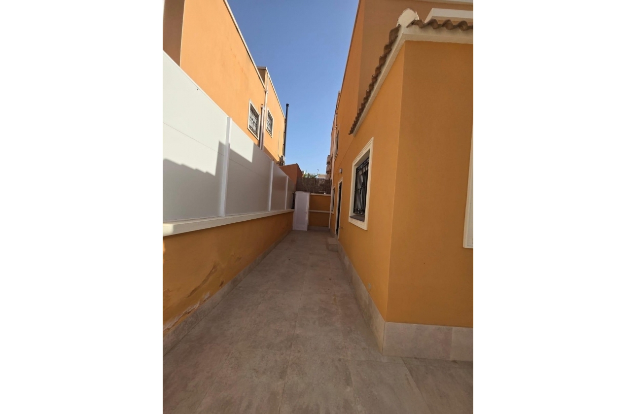 Reventa - Adosado - Orihuela Costa - La Florida