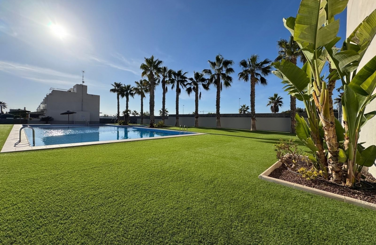 Reventa - Adosado - Torrevieja - Nueva Torrevieja - Aguas Nuevas