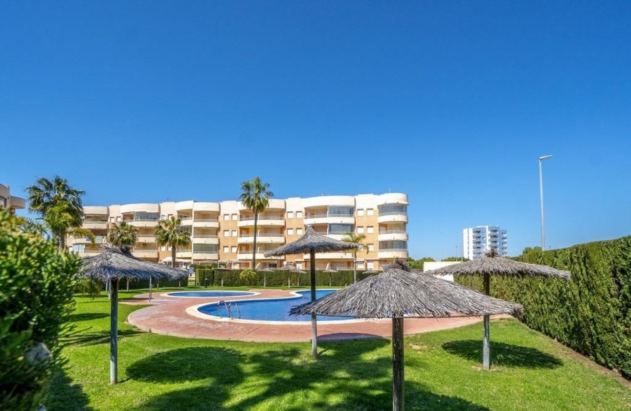 Reventa - Apartamento / piso - Campoamor