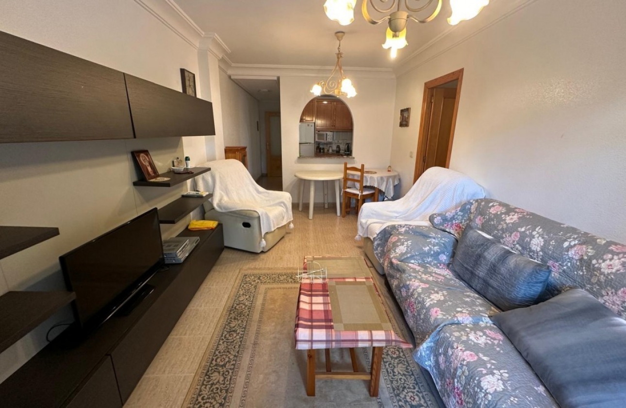 Reventa - Apartamento / piso - Guardamar del Segura