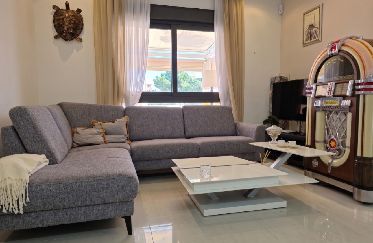 Reventa - Apartamento / piso - Guardamar del Segura