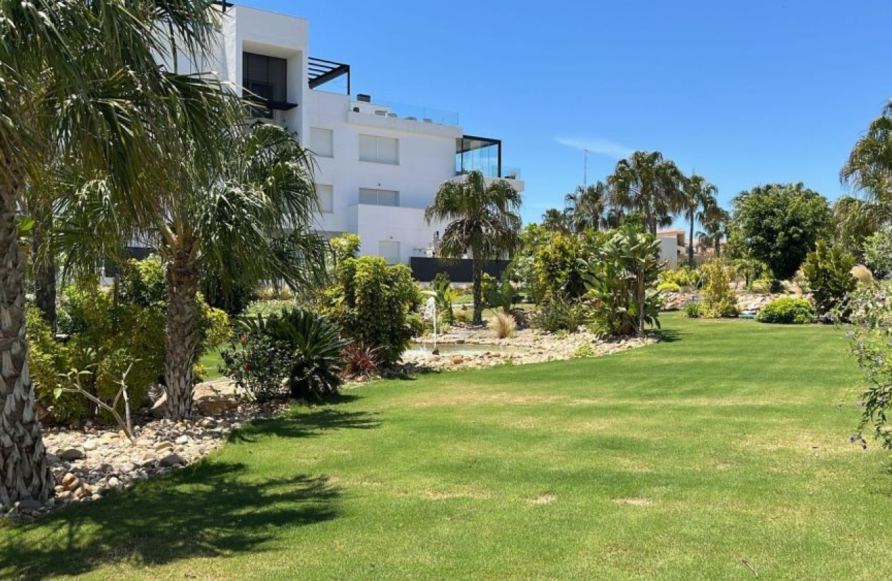 Reventa - Apartamento / piso - Orihuela Costa - Punta Prima